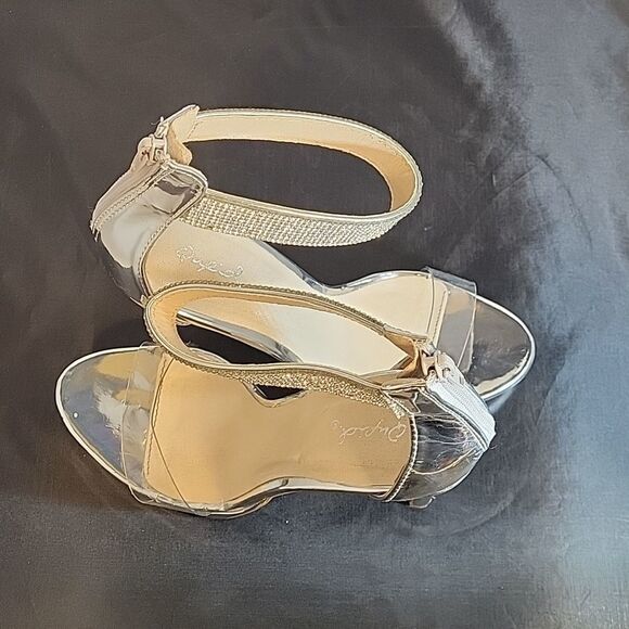 QUPID HIGH HEEL GLITTER EMBROIDERY ANKLE STRAP ZIP CLOSURE CLEAR STRAP SANDAL - Picture 12 of 16